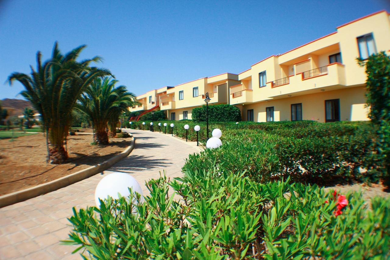 Desusino Residence&Hotel Butera Exterior foto